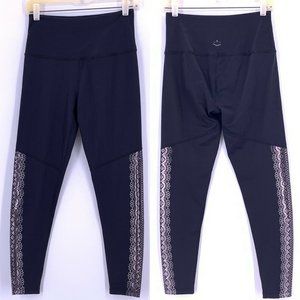 Beyond Yoga High Waisted 3/4 Leggings Sz M Black with Side Foil Detail mint